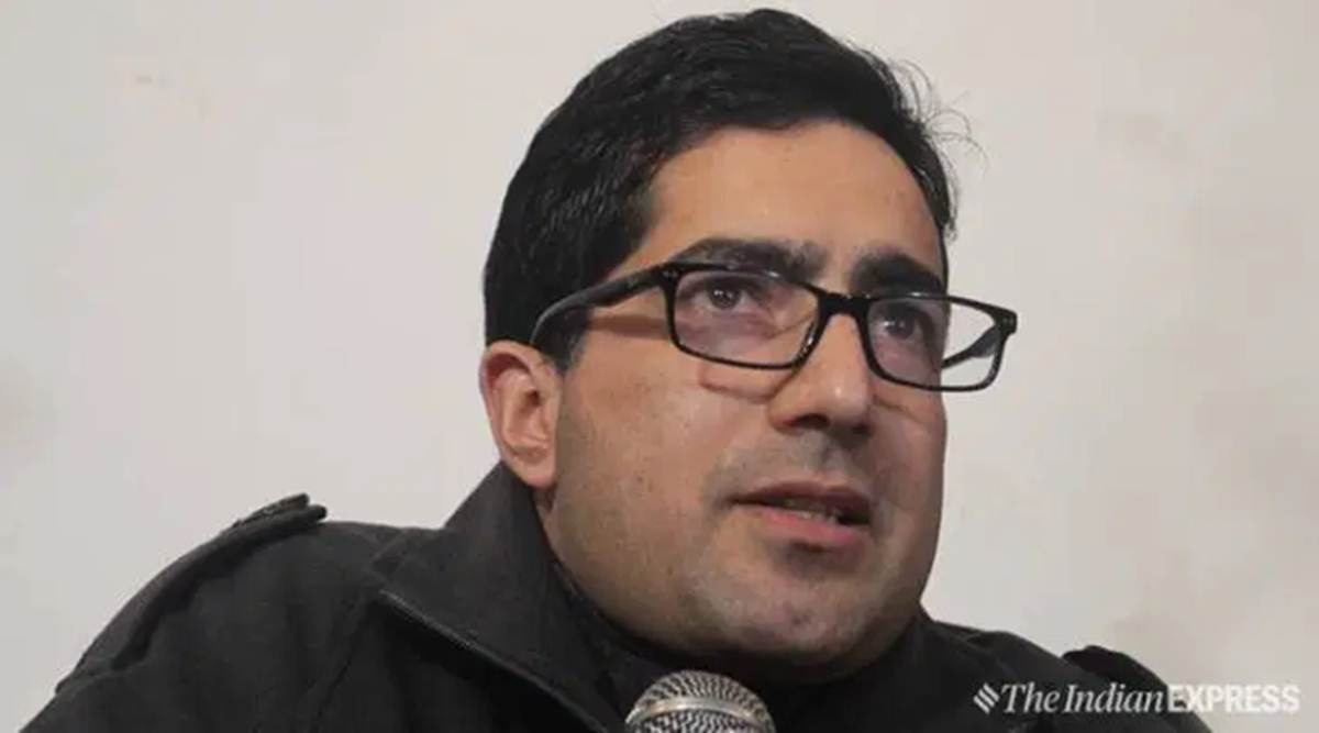 In-custody-for-year-Shah-Faesal-quits-politics-deletes-his.jpg Shah Faesal, Shah Faesal plea Article 370 abrogation jamu kashmir news, jammu and kashmir, jammu and kashmir politicians detained