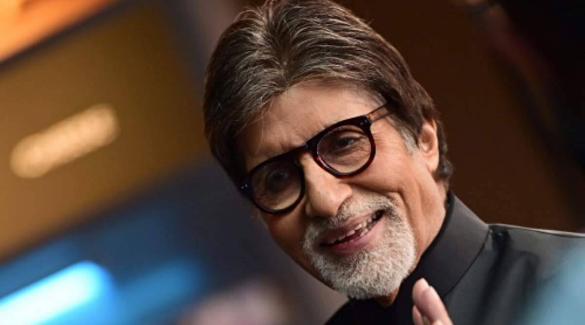 Amitabh-Bachchan-completes-52-years-in-Bollywood-says-aaj-hi.jpg amitabh bachchan