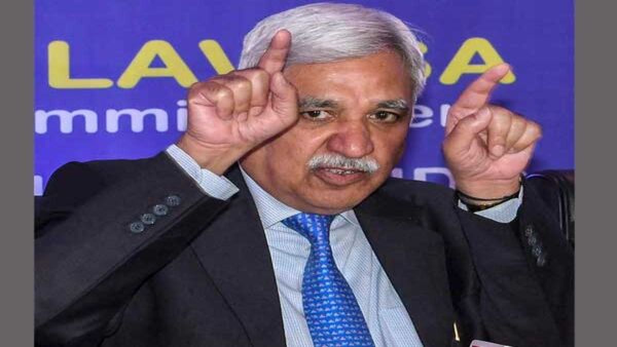 Election-officials-on-duty-to-be-treated-as-frontline-workers.jpg Election officials on duty to be treated as frontline workers for COVID vaccine: CEC