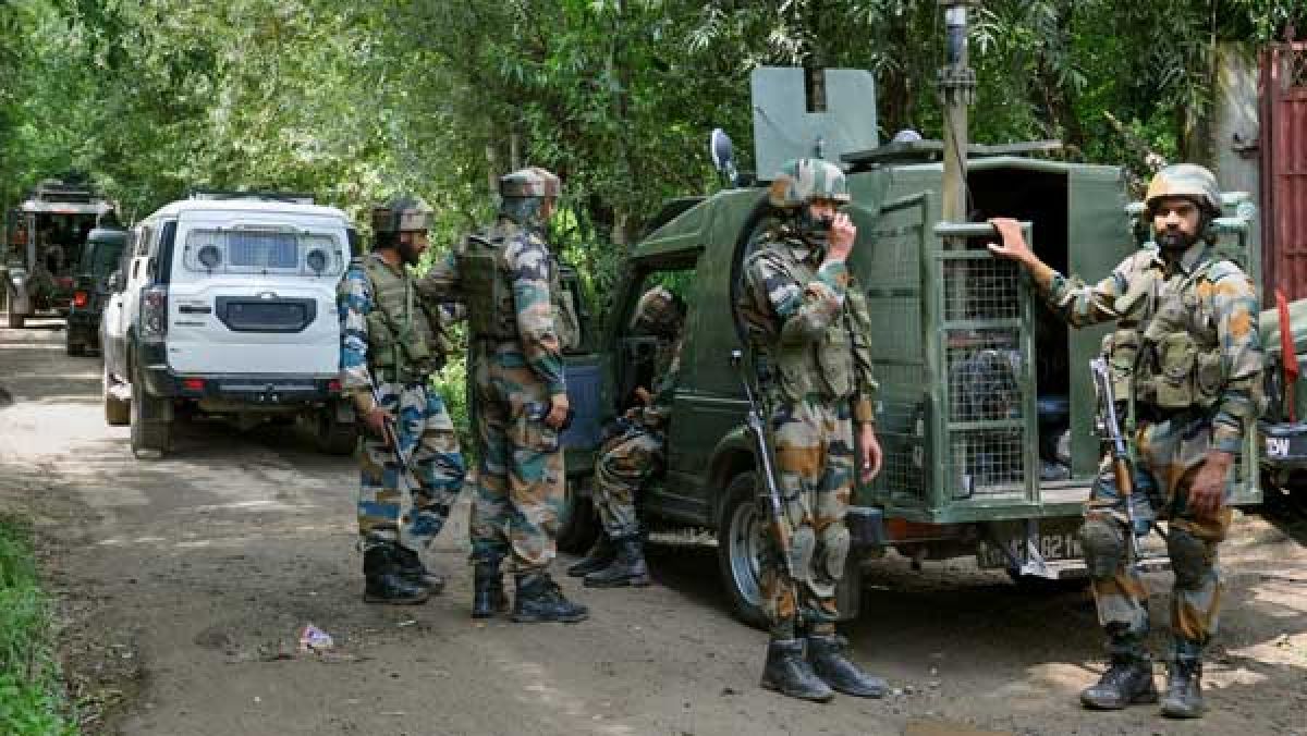 Hand-grenade-lobbed-at-Manipur-newspaper-office.jpg Hand grenade lobbed at Manipur newspaper office