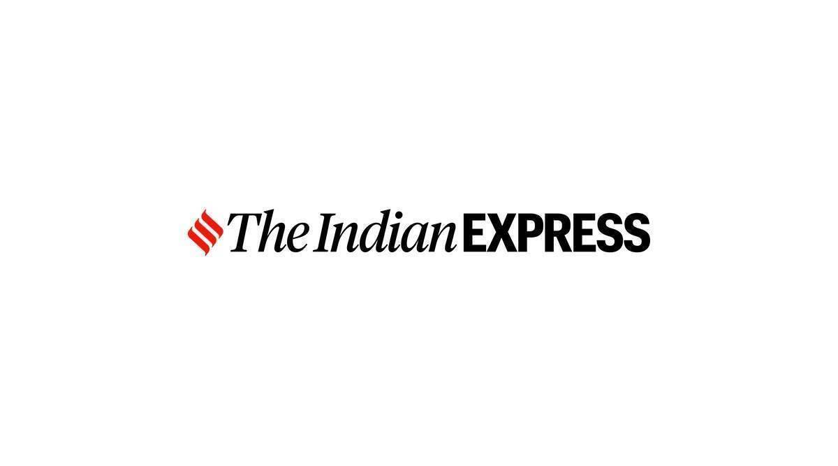 Karnataka-astrologer-now-accused-of-cheating-businessman-of-Rs-91.jpg Karnataka astrologer, Karnataka astrologer fraud, Karnataka astrologer arrested, Karnataka astrologer duping, indian express news