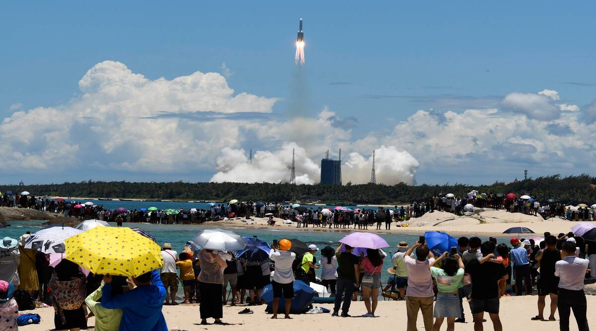 Mars-mission-inspires-growing-fan-base-back-in-China.jpg Mars mission inspires growing fan base back in China