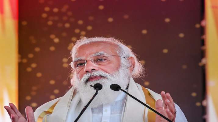 PM-Modi-to-launch-‘Mahabahu-Brahmaputra-lay-foundation-stone-of-two.jpg Prime Minister Narendra Modi addresses at the inauguration