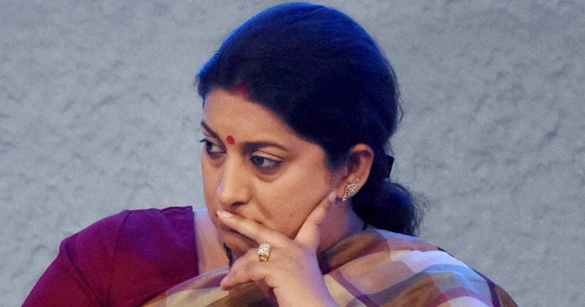 Smriti-Irani-dares-Rahul-Gandhi-to-contest-elections-from-Gujarat.jpg Smriti Irani dares Rahul Gandhi to contest elections from Gujarat, hits out at his statement on tea workers’ pay