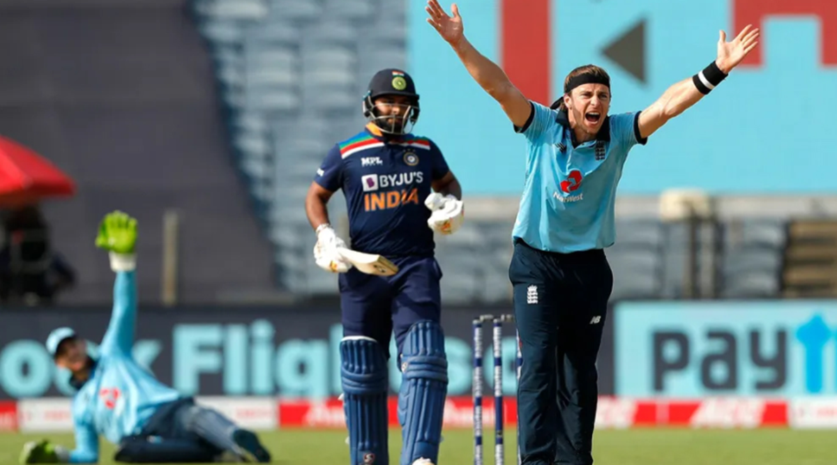 DRS-dead-ball-clause-under-scrutiny-after-Rishabh-Pant-denied.png India vs England 2nd ODI
