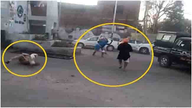 Nihang-Sikhs-attacked-police-with-Swords Nihang Sikhs attacked police with Swords