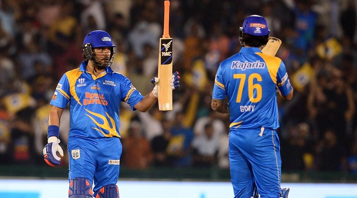 Video-Yuvraj-Singh-hits-4-consecutive-sixes-on-52-balls.jpg Video: Yuvraj Singh hits 4 consecutive sixes on 52 balls of 22