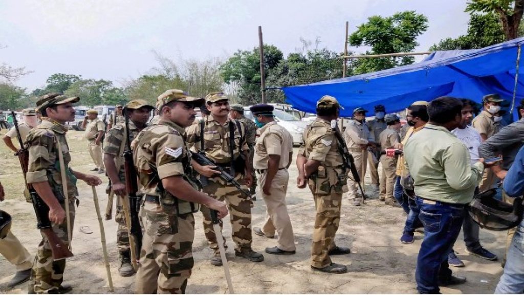Cooch-Behar-EC-says-CISF-firing-absolutely-necessary-to-save.jpg EC says CISF firing was necessary to save lives of voters