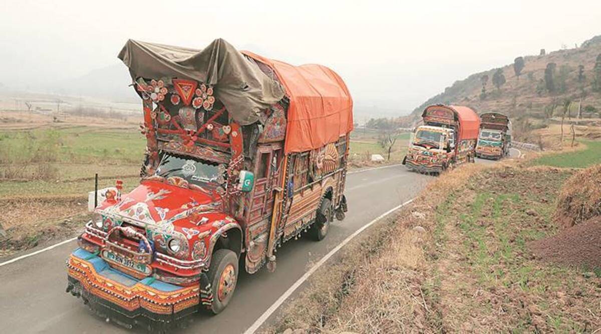 India-declines-to-comment-on-Pakistans-flip-flop-on-bilateral-trade.jpg India declines to comment on Pakistan bilateral trade