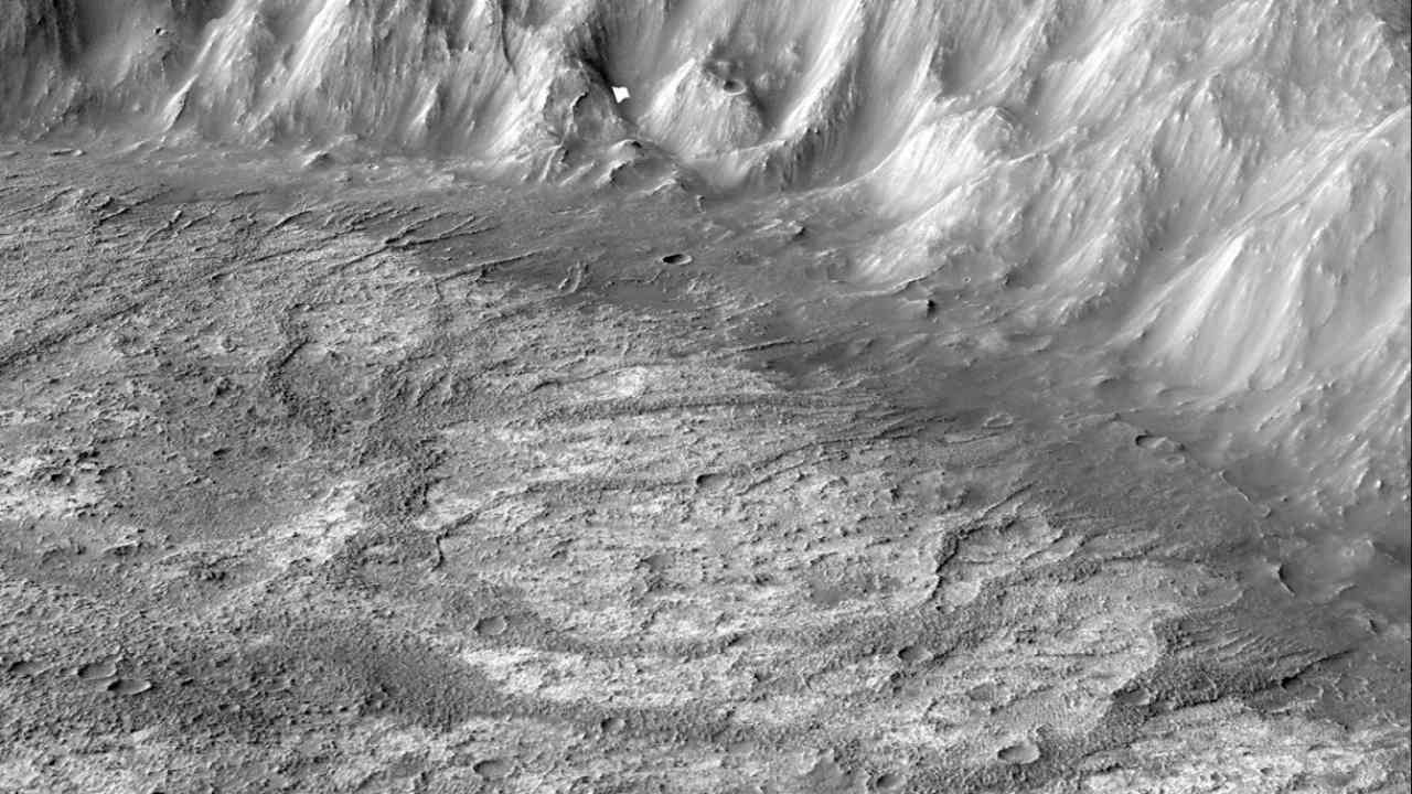 Researchers-discover-a-new-type-of-crater-lake-on-Mars.jpg Researchers Find a new type of crater lake on Mars