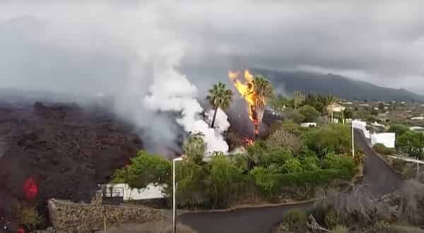 la-palma-volcano-erupting-again-after-a-pause La Palma volcano erupting again after a pause