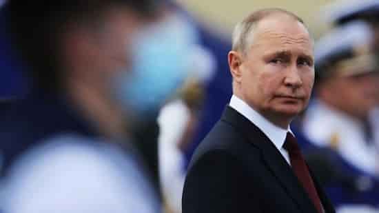 putin-is-in-isolation-due-to-his-staff-being-affected-by-covid-19 Putin is in isolation due to his staff being affected by Covid-19