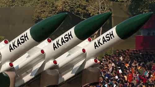 the-indian-army-is-buying-these-dangerous-weapons-from-drdo Indian Army is buying these dangerous weapons