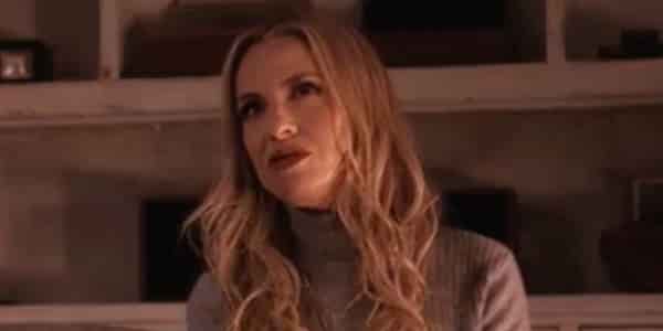 american-horror-storys-leslie-grossman-talks-about-what-makes-double-role-authentic American Horror Story's Leslie Grossman Talks About What Makes Double Role Authentic