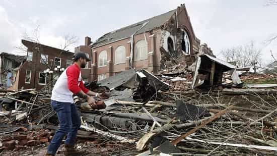 Devastating Tornadoes Killed around 100 people in Kentucky