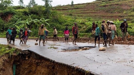 cyclone-batsirai-strikes-madagascar-authorities-fear-significant-and-widespread-damages Cyclone batsirai strikes Madagascar Authorities fear significant and widespread damages'