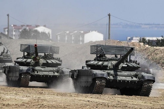 russia-min Russia targets Ukraine with "precision weapons."