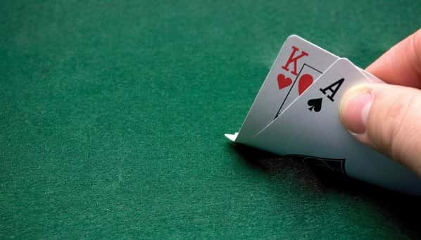 what-do-you-need-to-know-about-card-values-that-make-you-win-or-lose-online-blackjack What Do You Need To Know About Card Values that Make You Win or Lose Online Blackjack
