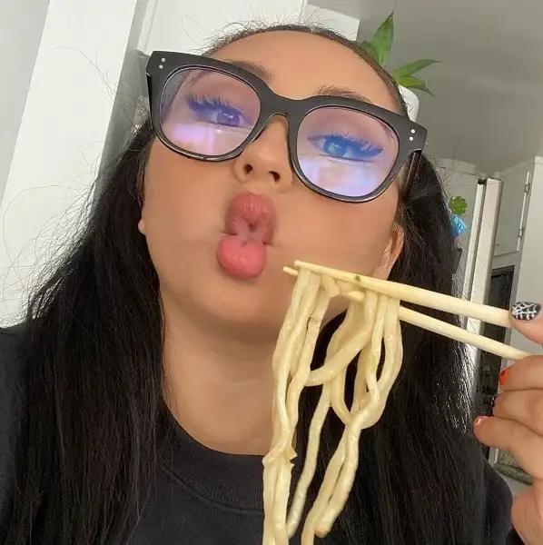 Lauren Jasmine's Biography