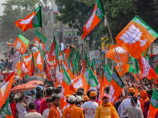 bjp-min decisions in Goa and Uttarakhand show about the BJP's strategy