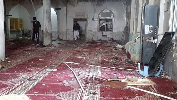 bomb-blast-in-pakistans-peshawar-mosque-kills-55-people-many-injured Bomb blast in Pakistan's Peshawar mosque kills 55 people