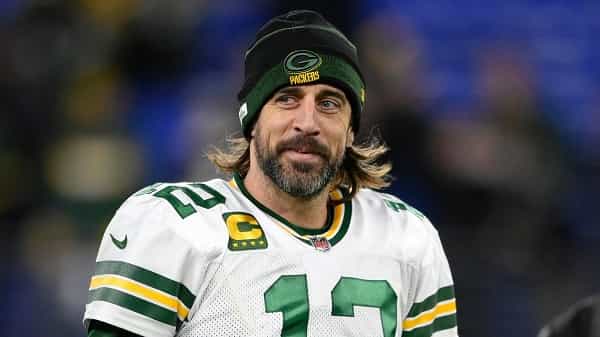 packers-quarterback-rodgers-signs-agreement-extension Packers quarterback Rodgers signs agreement extension
