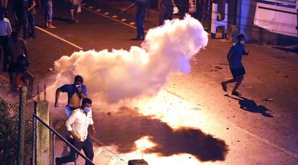 curfew-imposed-in-sri-lanka-as-protests-turn-violent Curfew imposed in Sri Lanka as protests turn violent
