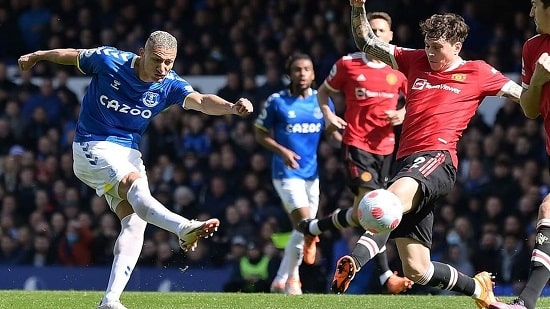 everton-min Everton Defeats Manchester United
