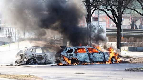 three-people-were-injured-in-riots-in-sweden Three people were injured in riots in Sweden