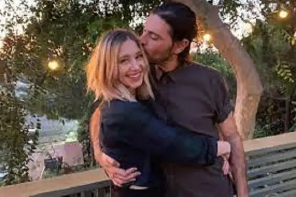 Hadley Klein Net Worth