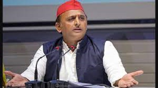 akhilesh-yadavs-jibe-at-pm-modi-what-will-cheap-internet-do-when Akhilesh Yadav's jibe at PM Modi: "What Will Cheap Internet Do When..."