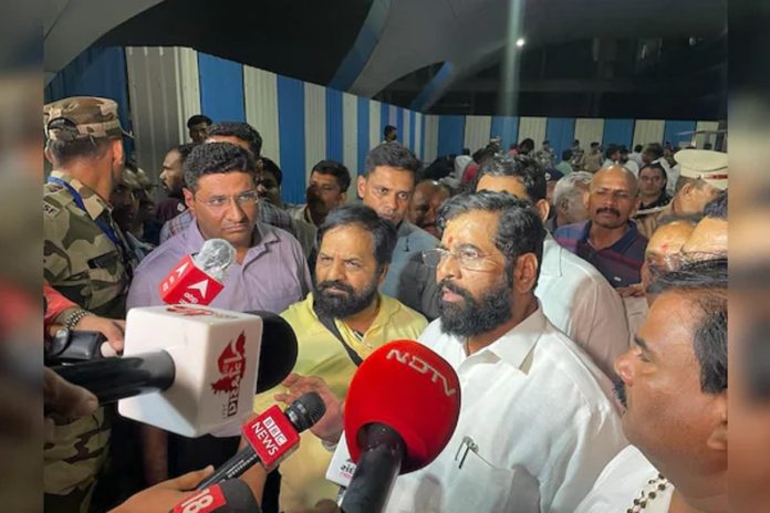 rebel-sena-mlas-upset-by-congress-sharad-pawars-party Rebel Sena MLAs upset by Congress Sharad Pawar's party