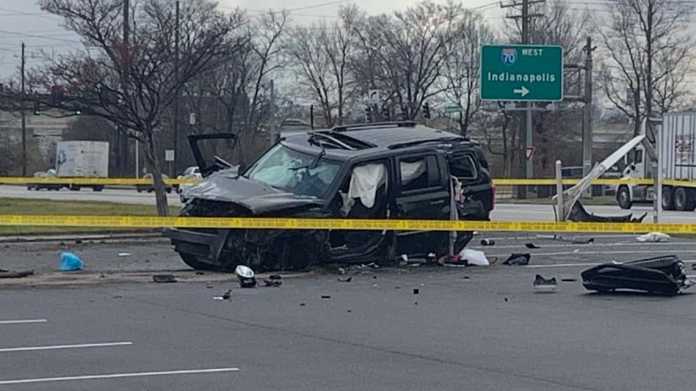 4-people-are-dead-including-3-injured-in-a-car-chase-in-texas 4 people are dear including 3 injured in a car chase in Texas