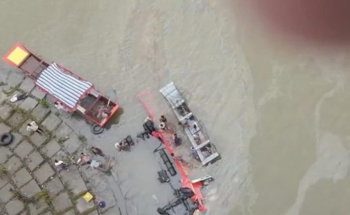 narmada-river-khalghat-bus-accident-killed-13-people Narmada River Khalghat Bus accident