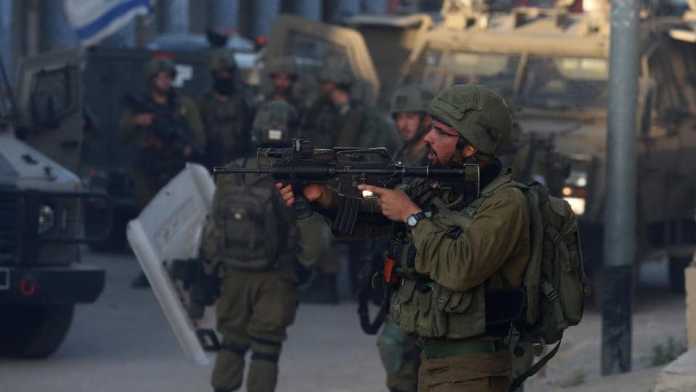 palestine-govt-claims-israeli-forces-kill-2-in-west-bank-raid Palestine Govt claims Israeli Forces Kill 2 in West Bank Raid