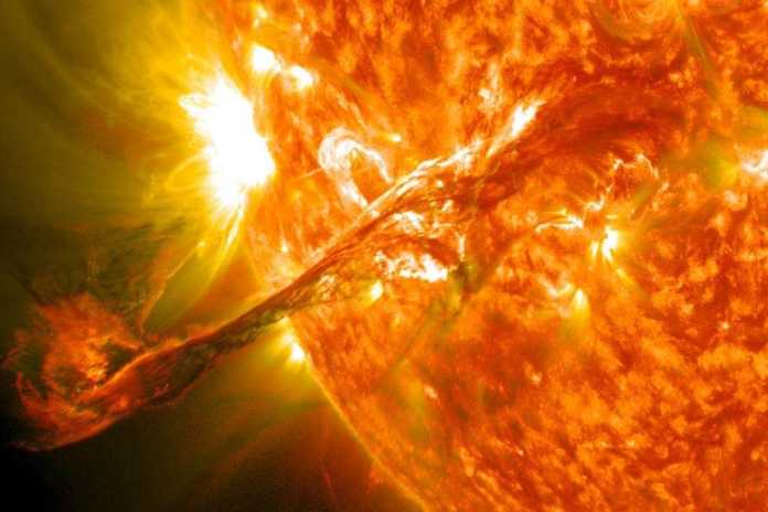 solar-bursts-may-impact-the-earth-today-experts Solar bursts may impact the Earth today