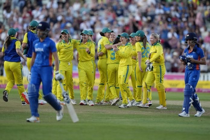 CWG 2022: India loses to Australia by 9 runs in the cricket final