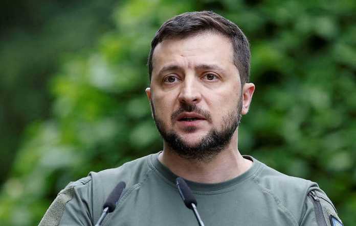 Zelensky urges EU to ban Russian visas